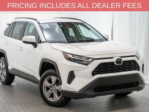 Used 2024 Toyota RAV4 XLE FWD image 1