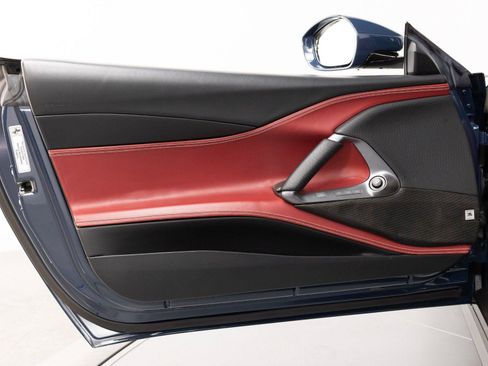 Certified 2021 Ferrari 812 GTS RWD image 56