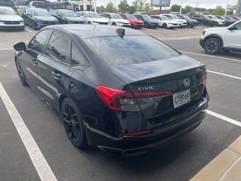 Used 2022 Honda Civic Sport image 5
