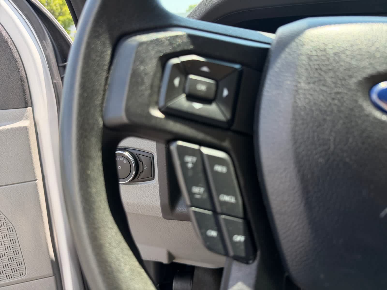 Used 2023 Ford E-350 and Econoline 350 Super Duty w/ Power Windows & Locks Group RWD image 31