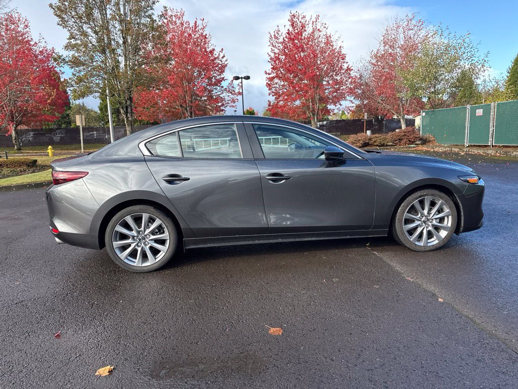 Used 2021 MAZDA MAZDA3 s FWD image 8