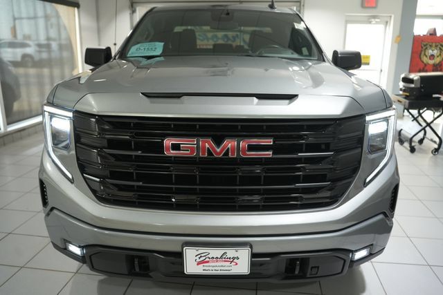 Used 2025 GMC Sierra 1500 Elevation AWD/4WD image 6