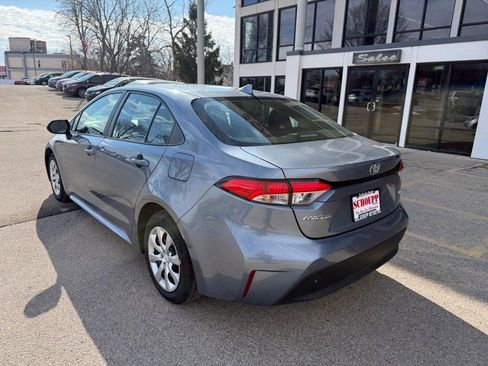 Used 2024 Toyota Corolla LE image 7