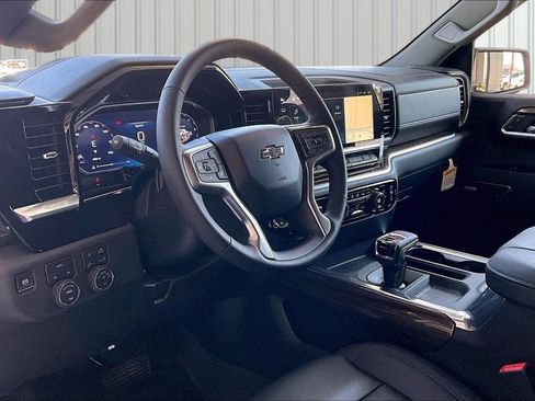 New 2026 Chevrolet Silverado 1500 RST w/ Safety Package AWD/4WD image 3