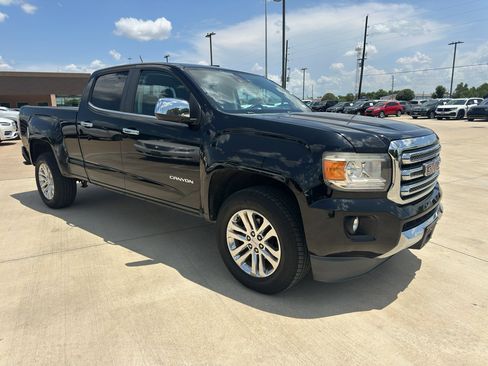 Used 2016 GMC Canyon SLT w/ Driver Alert Package RWD image 3