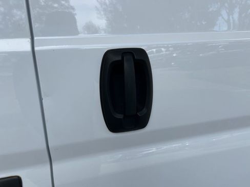 Used 2023 RAM ProMaster 2500 w/ Convenience Group image 16