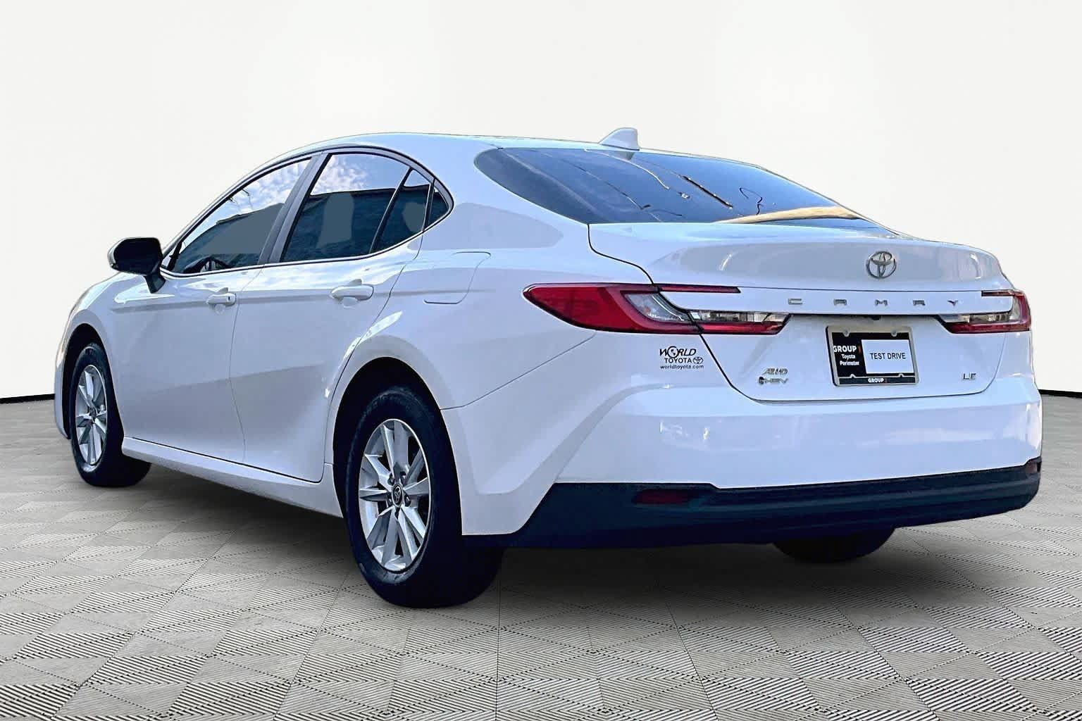 Used 2025 Toyota Camry LE w/ Convenience Package AWD/4WD image 22