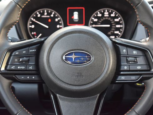 Used 2025 Subaru Crosstrek 2.5i Limited w/ Crosstrek Mirror Package AWD/4WD image 20
