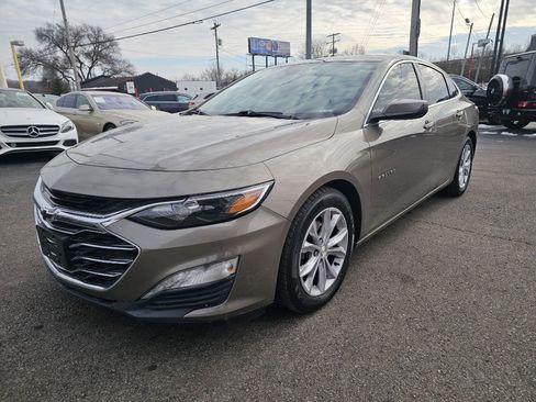 Used 2020 Chevrolet Malibu LT FWD image 9