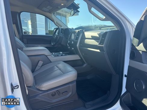 Used 2021 Ford Expedition XLT image 25