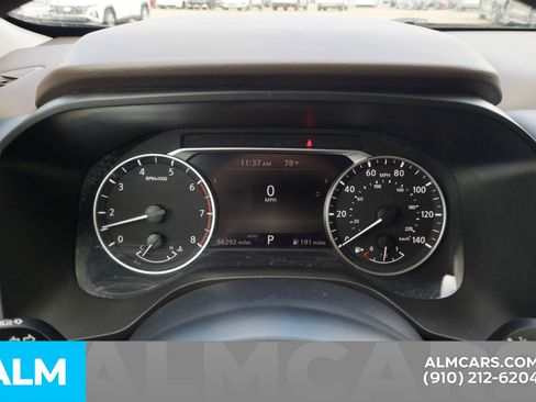 Used 2023 Nissan Rogue S image 15