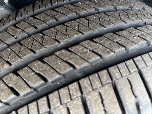 Used 2024 Jeep Grand Cherokee L Overland w/ Luxury Tech Group IV image 11