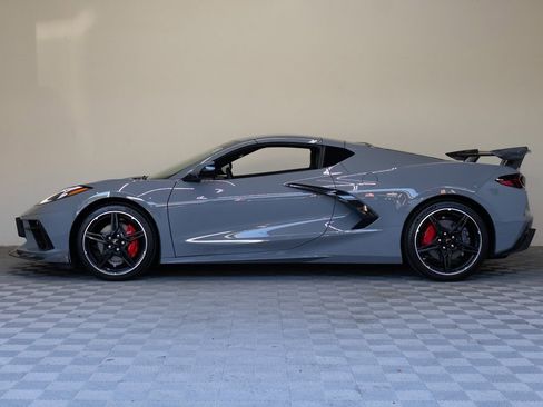 Used 2025 Chevrolet Corvette Stingray Preferred Cpe w/ 2LT image 7