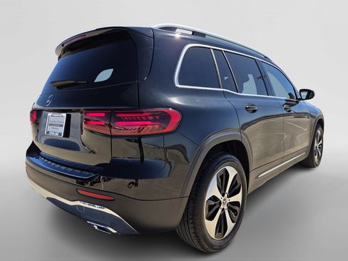New 2026 Mercedes-Benz GLB 250 image 5