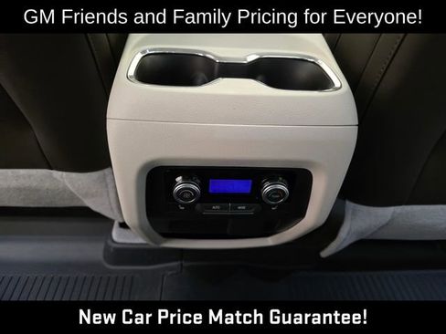 New 2026 GMC Acadia Denali w/ Super Cruise Package AWD/4WD image 29