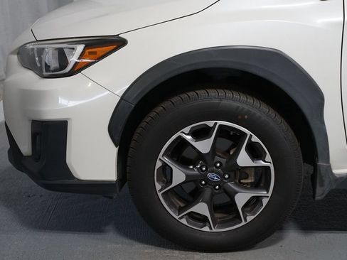 Used 2020 Subaru Crosstrek 2.0i Premium w/ Moonroof Package 1 AWD/4WD image 5