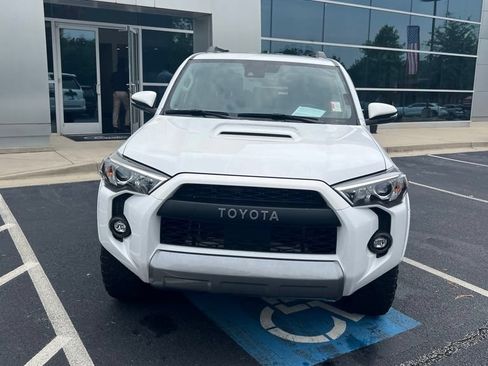 Used 2024 Toyota 4Runner TRD Off-Road Premium w/ Moonroof Package AWD/4WD image 3