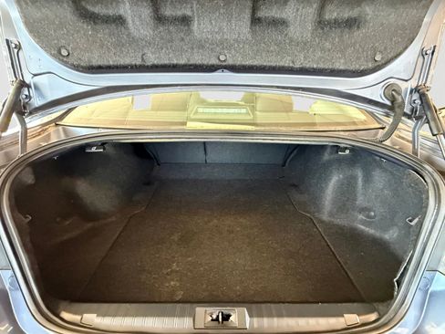 Used 2016 Subaru Legacy 2.5i Premium AWD/4WD image 15