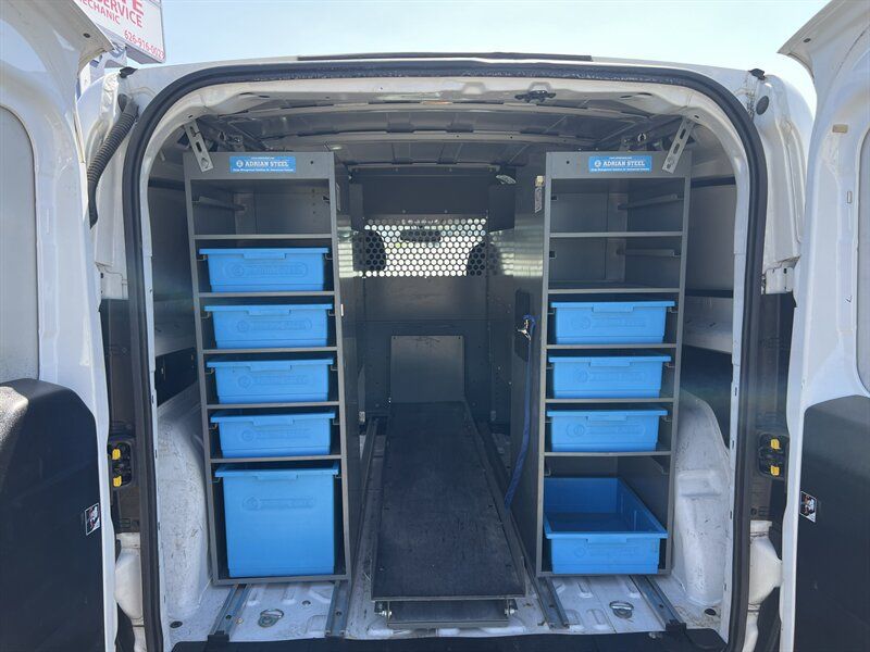 Used 2017 RAM ProMaster City Tradesman FWD image 10