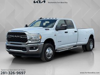 Used 2024 RAM 3500 Big Horn video 1