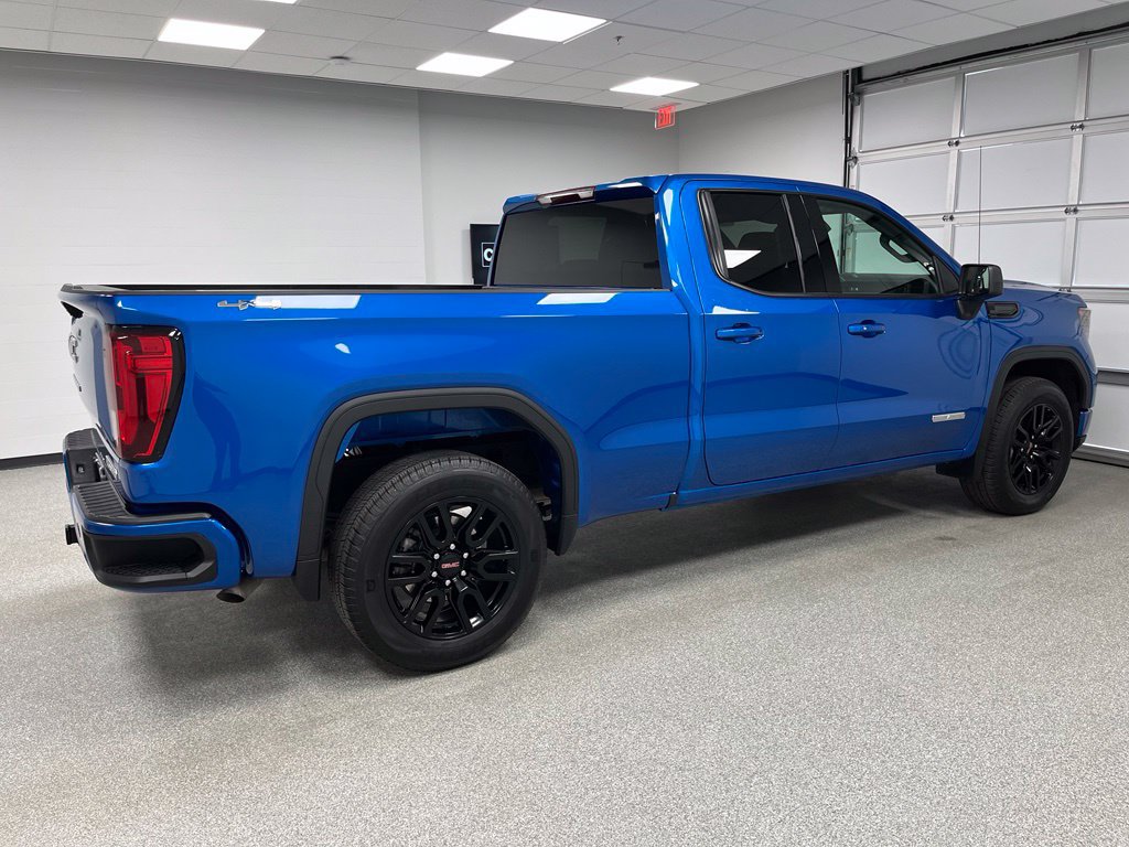 Used 2024 GMC Sierra 1500 Elevation AWD/4WD image 11