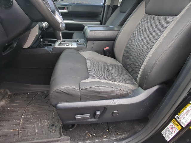 Used 2014 Toyota Tundra SR5 w/ SR5 Upgrade Package AWD/4WD image 21