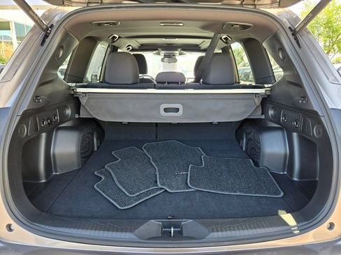 Used 2025 Subaru Forester Premium AWD/4WD image 13