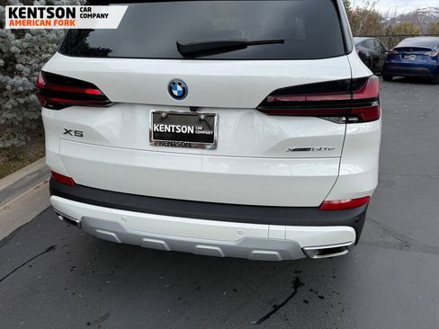 Used 2025 BMW X5 xDrive50e image 34