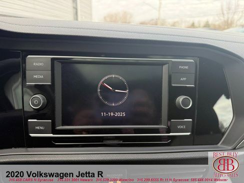 Used 2020 Volkswagen Jetta R-Line w/ R-Line Cold Weather Package image 17