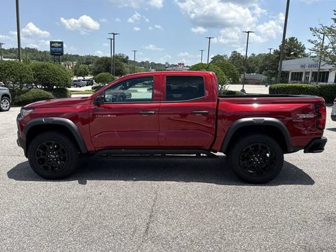 Used 2026 Chevrolet Colorado Trail Boss AWD/4WD image 6