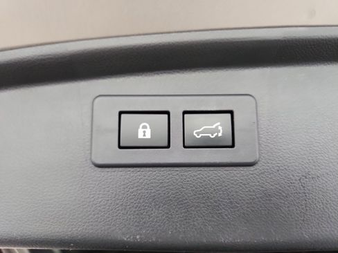 Used 2020 Subaru Outback Limited image 42