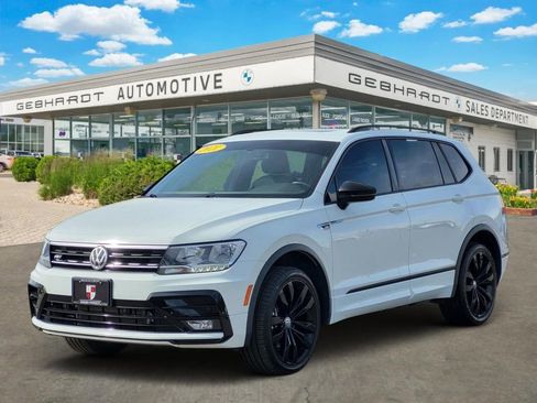 Used 2021 Volkswagen Tiguan SE R-Line image 3