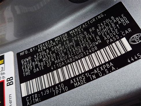 Used 2022 Toyota Avalon Limited image 30