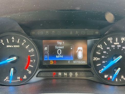Used 2019 Ford Explorer FWD image 12