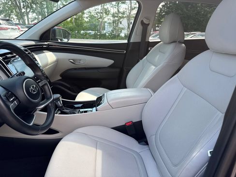 Used 2023 Hyundai Tucson SEL w/ Convenience Package AWD/4WD image 9