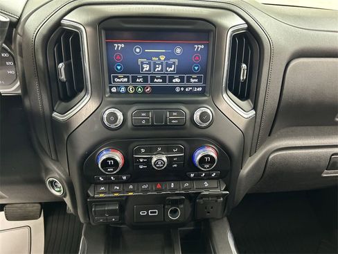 Used 2021 GMC Sierra 1500 AT4 w/ AT4 Premium Package image 16