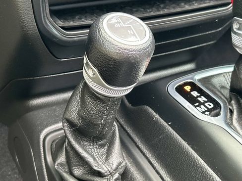 Used 2021 Jeep Wrangler Unlimited Sport w/ Sun And Sound Package AWD/4WD image 27
