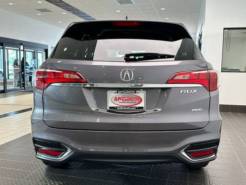 Used 2017 Acura RDX AWD image 3
