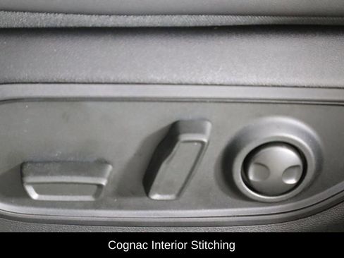 New 2026 Jeep Cherokee Limited image 27