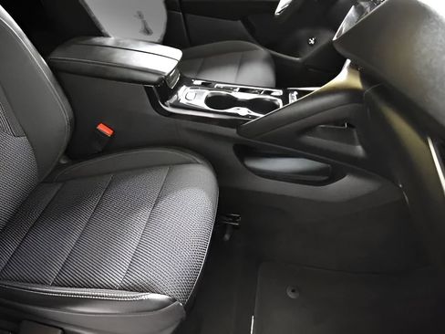 Used 2023 Buick Envision Preferred image 27