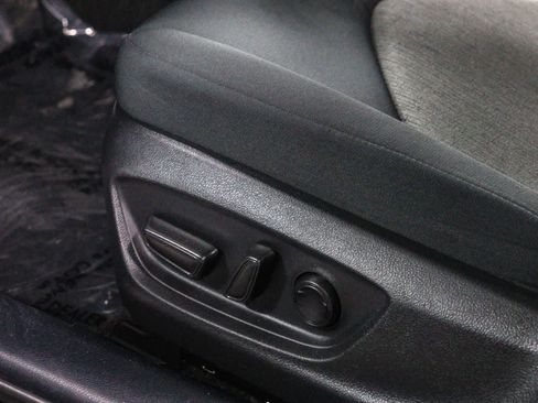 Used 2020 Toyota Camry LE FWD image 20