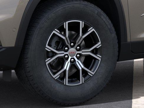 New 2026 GMC Acadia AT4 w/ Luxury Package AWD/4WD image 9