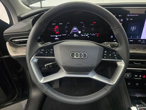 New 2025 Audi Q5 Premium Plus image 14