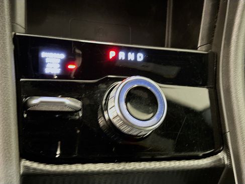 Used 2024 Jeep Grand Cherokee L Limited w/ Luxury Tech Group II image 25