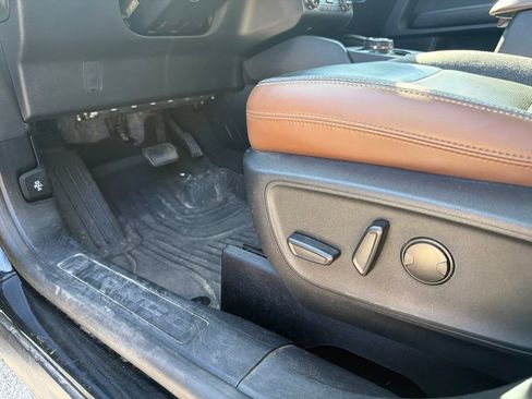 Used 2021 Ford Bronco Sport Outer Banks w/ Outer Banks Package AWD/4WD image 13