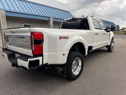 Used 2023 Ford F450 Limited w/ FX4 Off-Road Package image 6