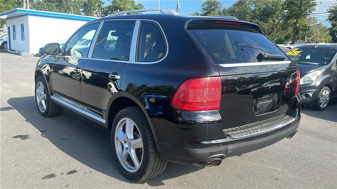 Used 2006 Porsche Cayenne AWD/4WD image 10