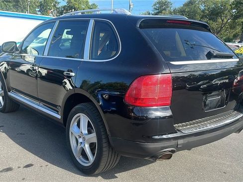 Used 2006 Porsche Cayenne AWD/4WD image 10