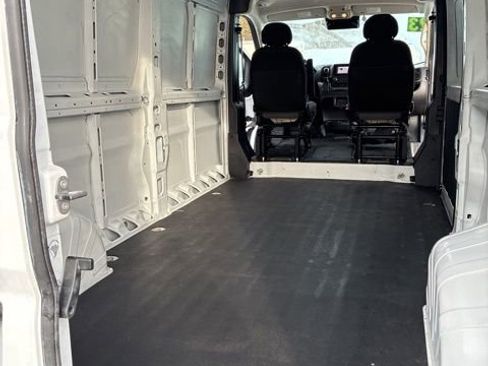 Used 2023 RAM ProMaster 2500 image 18