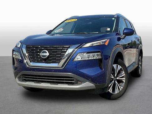 Used 2023 Nissan Rogue SV w/ SV Premium B Package FWD image 3